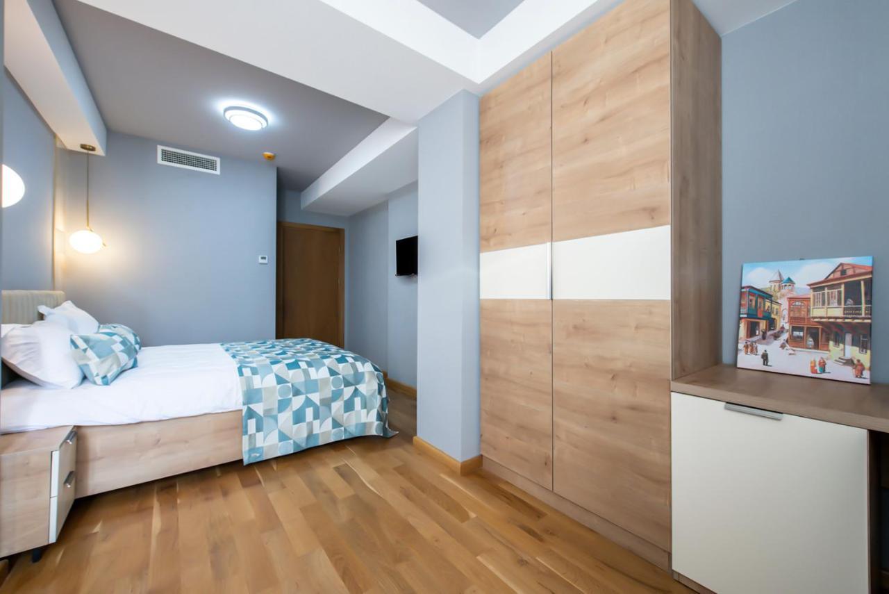 Hotel Solo Tbilisi Exterior photo